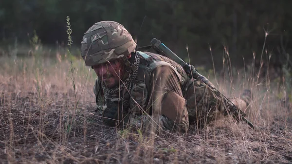 Askeri alanda tarama