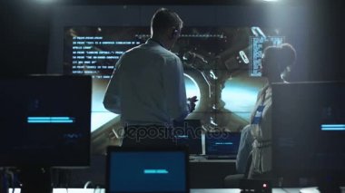 Uçuş Merkezi iletişim insanlar