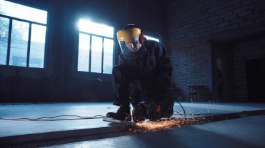 Koruyucu giysi taşlama işçi açı