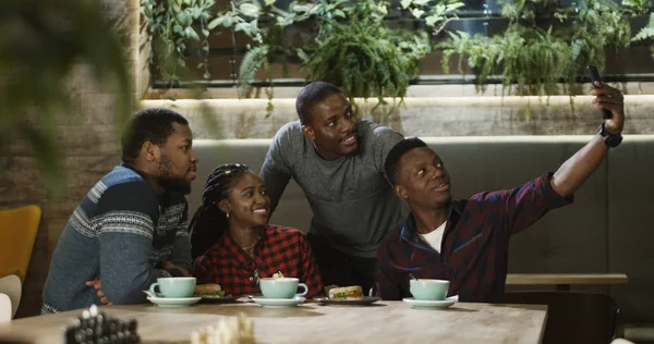 Group of black people making selfie — Stock Photo, Image