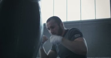 Boxer punchbag ile eğitim