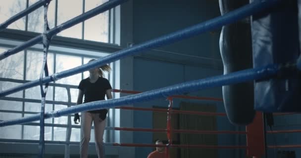 Woman in gloves training box — Stock Video