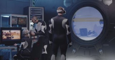 Astronot VR cihazıyla Mars gezginini kontrol ediyor