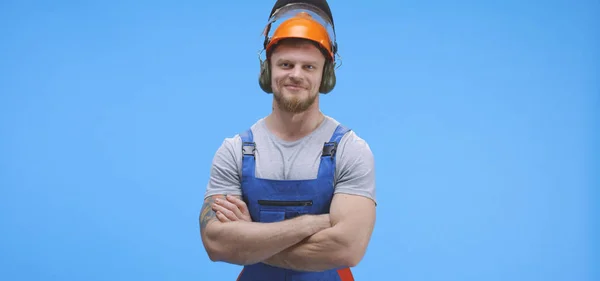 Retrato del joven trabajador —  Fotos de Stock