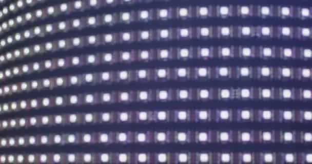 Luces led azules parpadeando en oscuridad — Vídeos de Stock