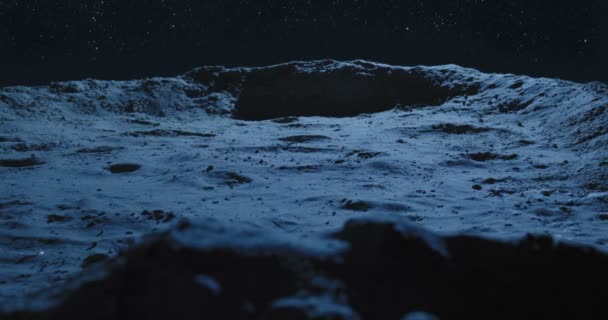 Krater gezien op de maan — Stockvideo