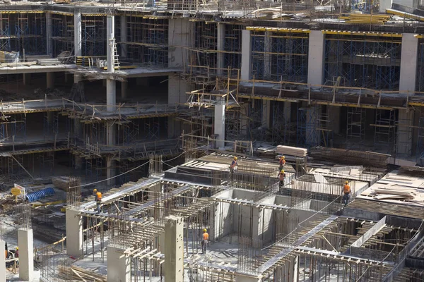 Lavoratori Industriali Che Lavorano Presso Cantieri Edili — Foto Stock