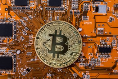 bitcoin sikke turuncu bilgisayar devre kartı anakart üzerinde