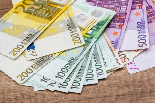Banconote Euro 100 200 500 Sul Banco — Foto Stock