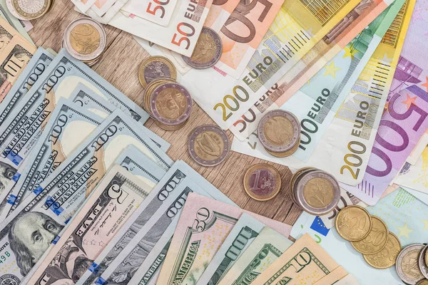 Moneda Euros Con Billetes Dólares Euros Cerca — Foto de Stock