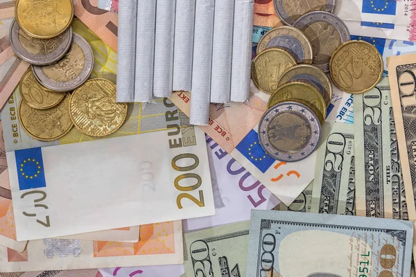 Tobaks Dollarn Och Euron Räkningar Närbild — Stockfoto