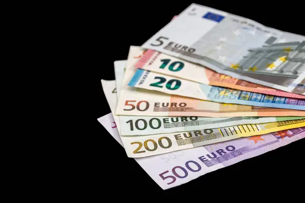 Verschillende Euro Geld Geïsoleerd Zwart — Stockfoto