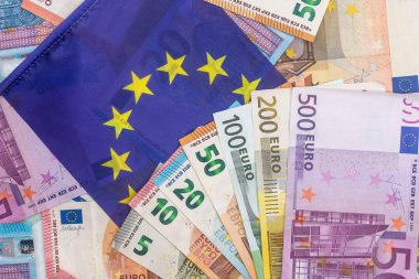 Avrupa bayrak arka plan faturalarında Euro.