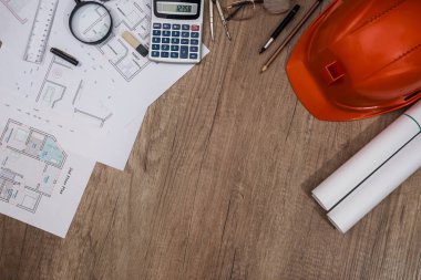 İnşaat kavramı - mimari proje, planları, kask, teyp ölçme