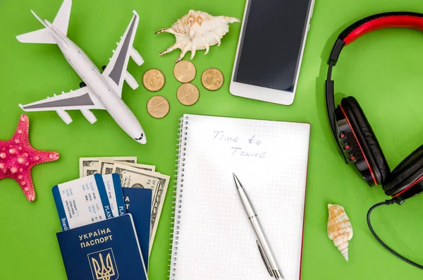 Reisezeit Flugzeug Tickets Reisepass Und Geld — Stockfoto
