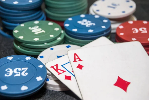 Pilha Para Fichas Poker Rei — Fotografia de Stock