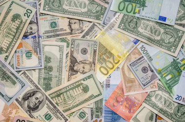 İki önde gelen para birimi - bize dolar Euro arka plan olarak karşı yığını