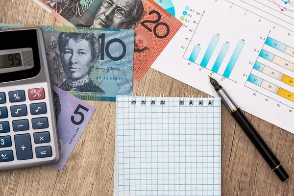 Επαγγελματίες Διάγραμμα Αυστραλιανό Δολάριο Αριθμομηχανή Και Σημειωματάριο Notepad — Φωτογραφία Αρχείου