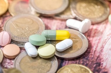 Euro madeni para ile farklı hapları. clsoe kadar