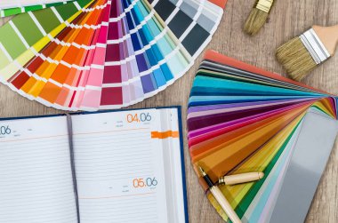 Onarım planı ile günlüğü ve renk renk örnekleri