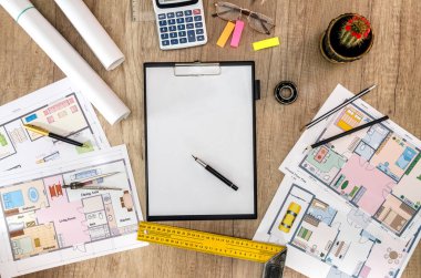 bir özel ev ahşap bir masa üzerinde çizim