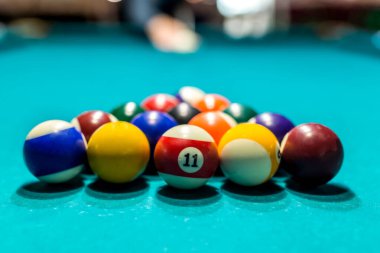 Bilardo bilardo topu geçerli