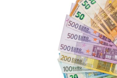 Avro banknotları beyaz arkaplan ve üst görünümde izole edildi