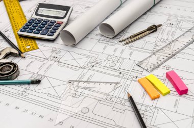 Üzerinde farklı bir araç bulunan mühendislik çizimi