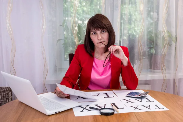 Business woman thinking about future taxation company