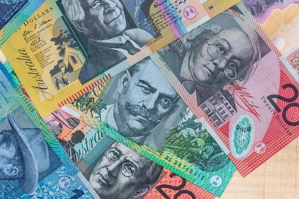 Stapel Australischer Dollars Auf Holztisch — Stockfoto
