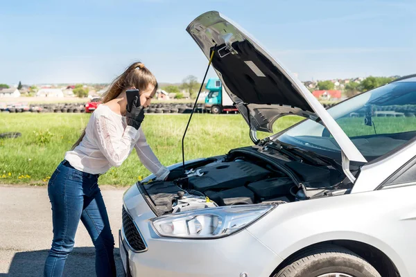 Beautiful Driver Woman Spanners Making Call — Stock Photo, Image