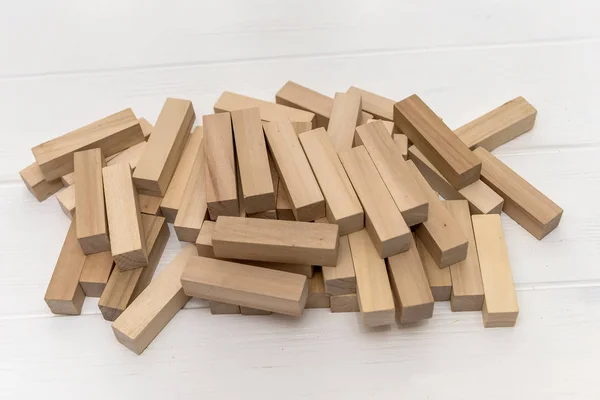 Holzklötze Für Den Turmbau Auf Dem Schreibtisch — Stockfoto