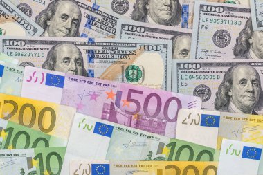 dolar ve euro faturaları karıştırın. arka plan. para.