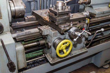 Eski torna tezgahının bir kısmı