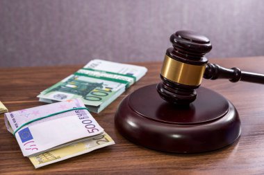 Mahkeme tokmak avro üzerinden