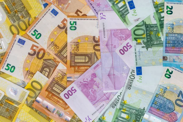 Eurobankovky Jako Pozadí Dřevěném Stole — Stock fotografie