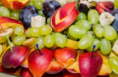 Farklı meyveler grubu