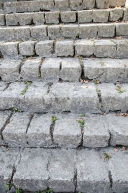 Arkaplan olarak taş adımlar