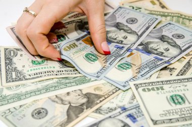 Cash American dolarlarını fon olarak kullan