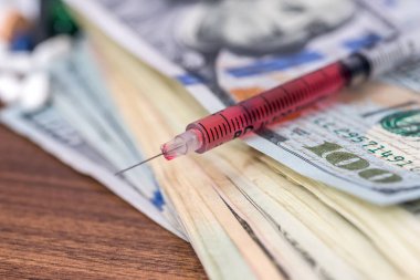 üzerimize Doları şırınga