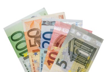 Avro banknotları beyaz arkaplanda izole
