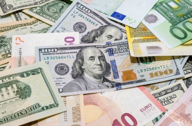 İki önde gelen para birimi - bize dolar Euro arka plan olarak karşı yığını