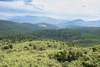Dağların manzarası kapanıyor