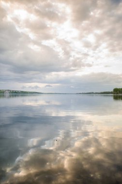Sunset Gölü. Doğanın güzelliği