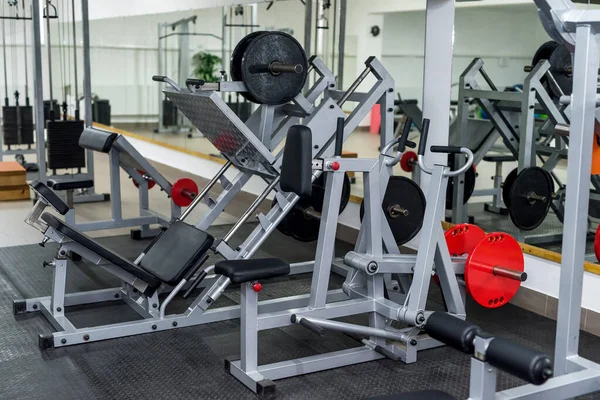 Equipamiento Deportivo Gimnasio Cerca —  Fotos de Stock