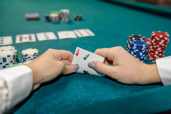Player Checking Combination Two Aces Hands — Stock Photo, Image