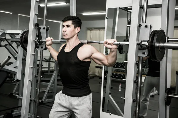 Young Athletic Man Lifting Dumbbell Gym — Stock Photo, Image