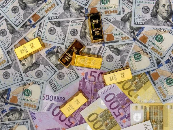 Papírové Peníze Zlatý Ingot Zblízka — Stock fotografie