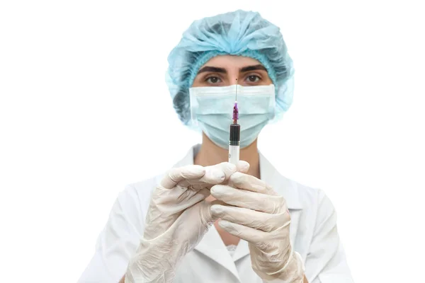 Dokter Masker Met Spuit Geïsoleerd Wit — Stockfoto