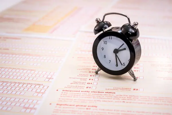 Reloj Declaración Impuestos Australiana Cerca — Foto de Stock
